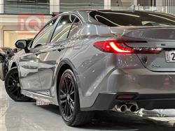 تۆیۆتا کامری